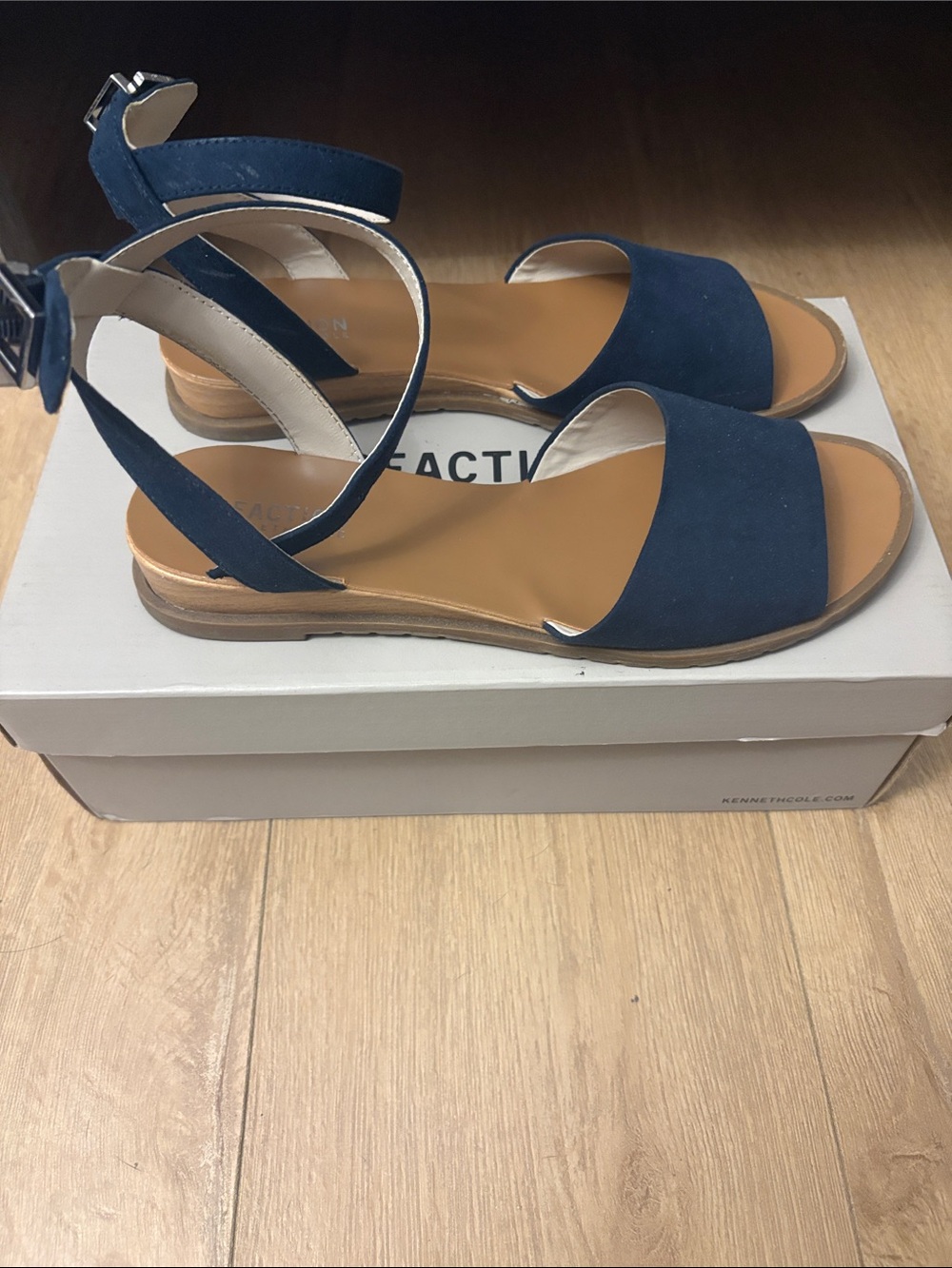 Kenneth Cole Reaction| Jolly| Navy Suede Sandals - Picture 2 of 3